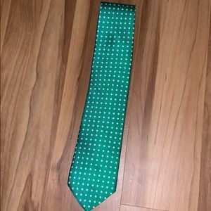 BROOKS BROTHERS Green polka dot tie